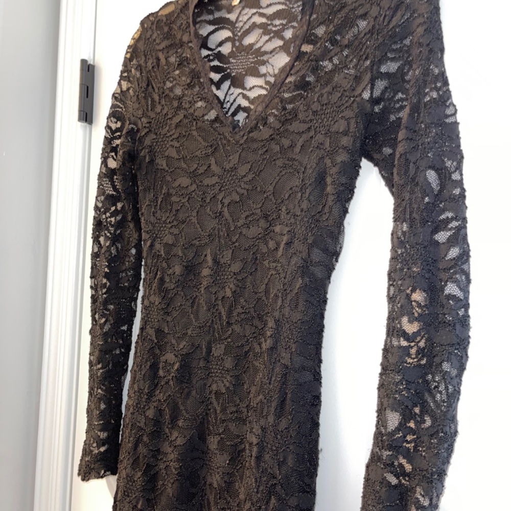 Dress - Picture 3 of 6